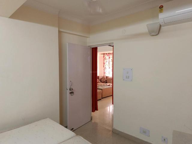 Flat for rent in Deri