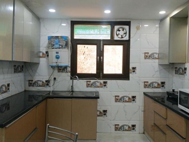 Flat for rent in Deri