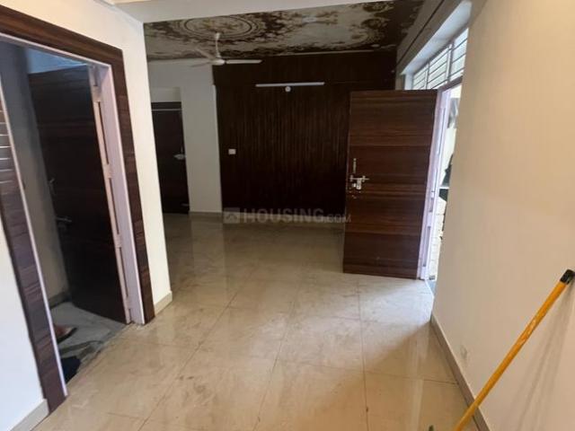 Flat for rent in Deri