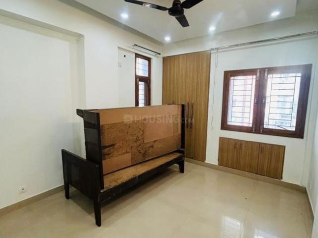 Flat for rent in Deri