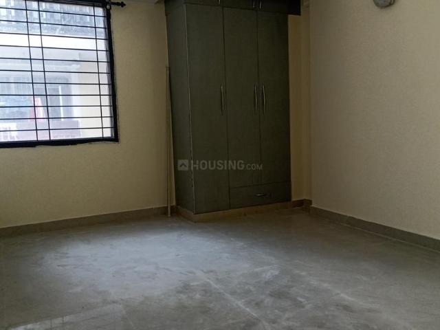 Flat for rent in Deri
