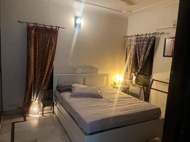 Flat for rent in South Delhi, Deri