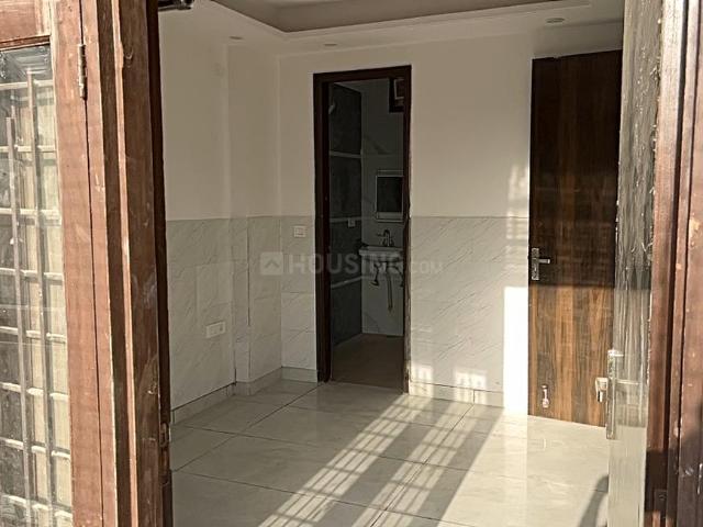 Flat for rent in Deri