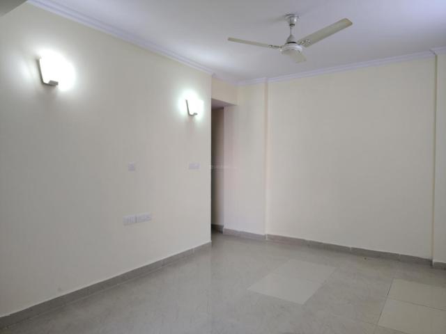 Flat for rent in Deri
