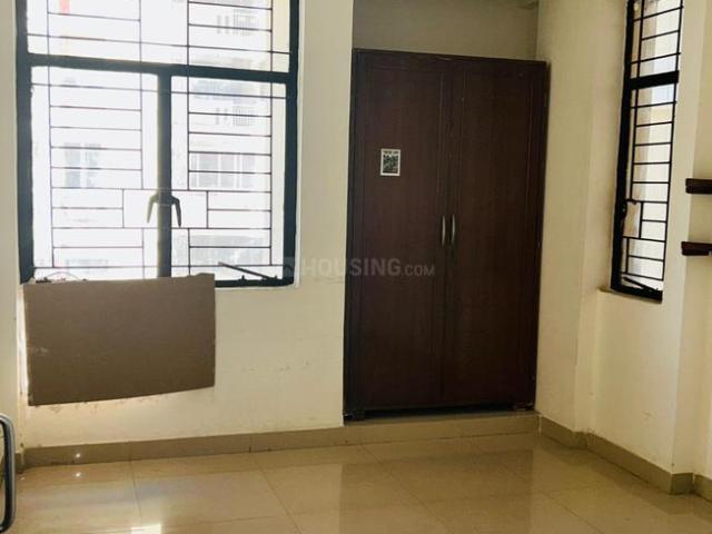 Flat for rent in Deri