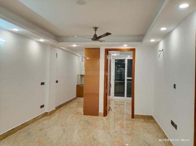Flat for rent in Deri