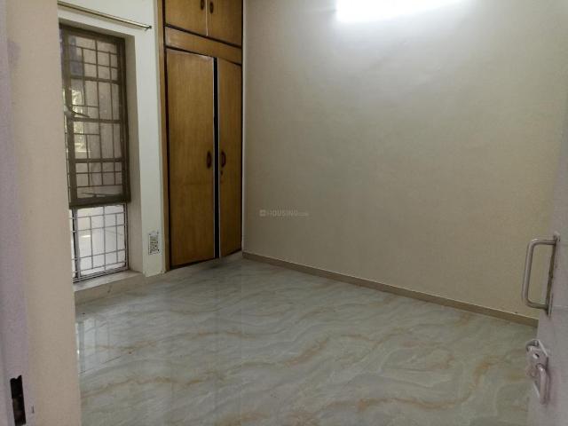 Flat for rent in Deri