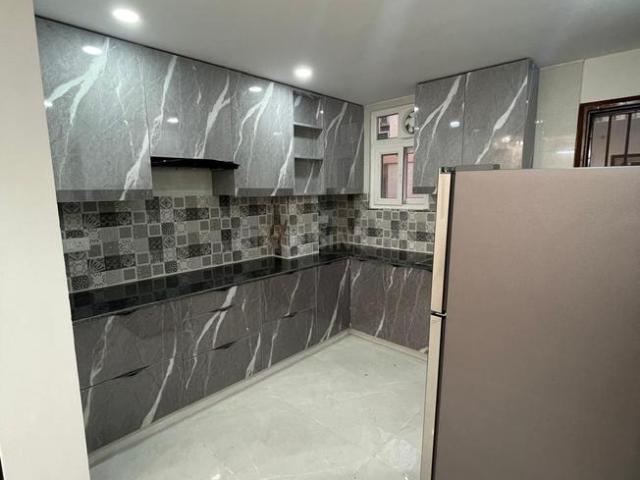 Flat for rent in Deri