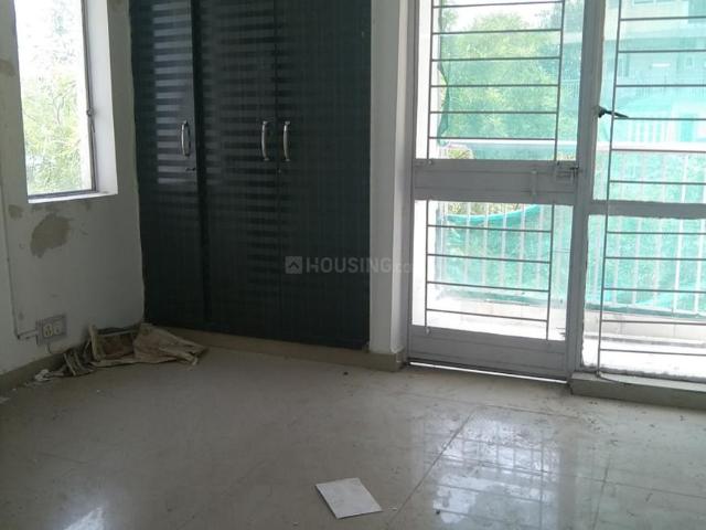 Flat for rent in Deri