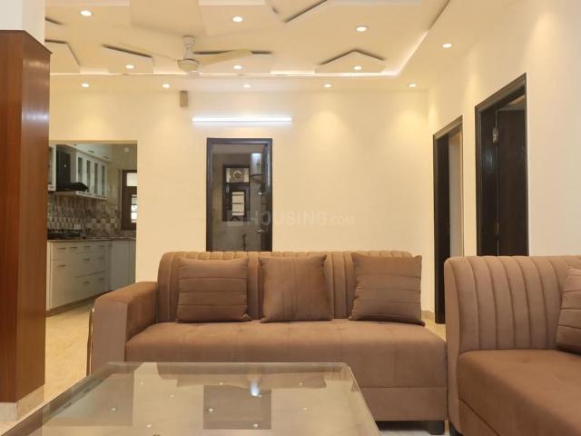 Flat for rent in Deri