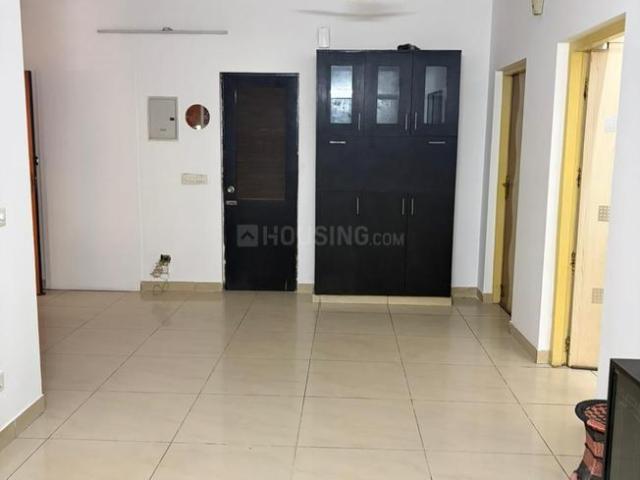 Flat for rent in Deri
