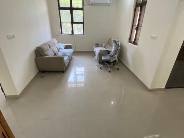 Flat for rent in Deri
