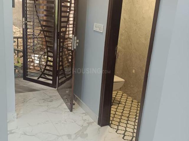Flat for rent in Deri