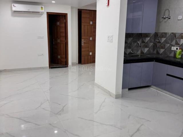 Flat for rent in Deri