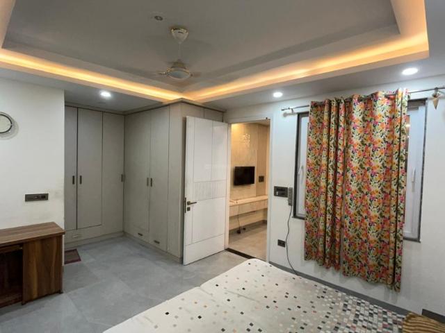 Flat for rent in Deri