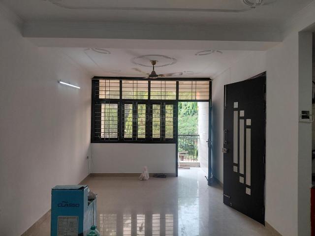 Flat for rent in Deri