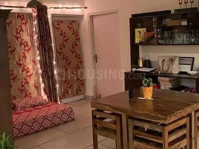 Flat for rent in Deri