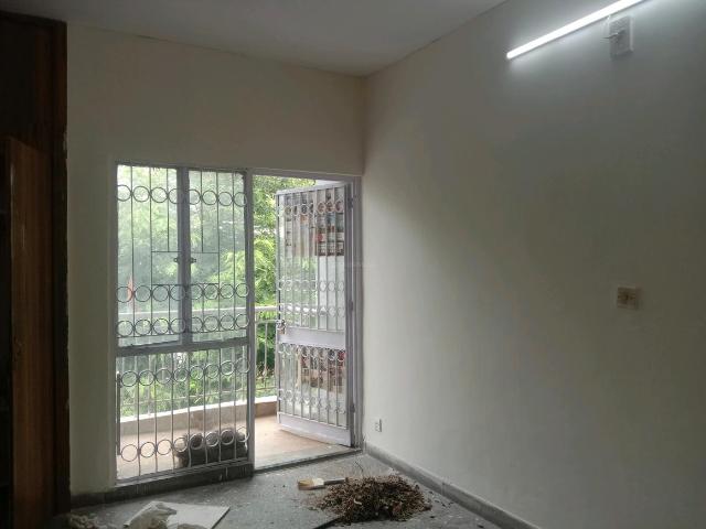 Flat for rent in South Delhi, Deri