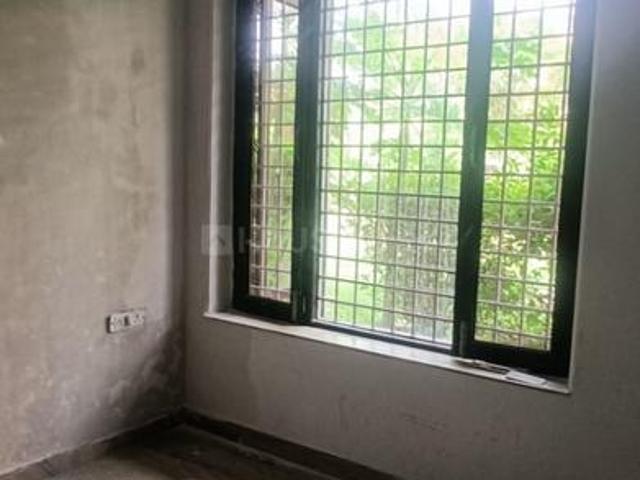 Flat for rent in Deri