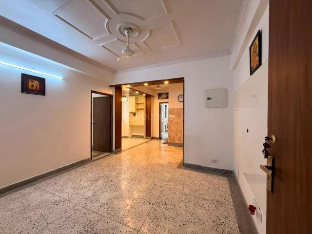 Flat for rent in Deri