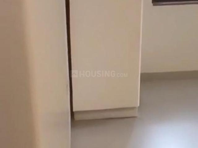 Flat for rent in Deri