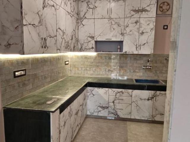 Flat for rent in Deri