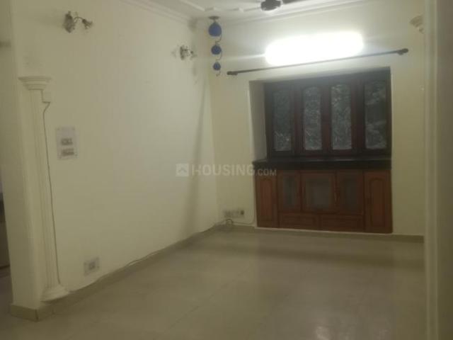 Flat for rent in Deri