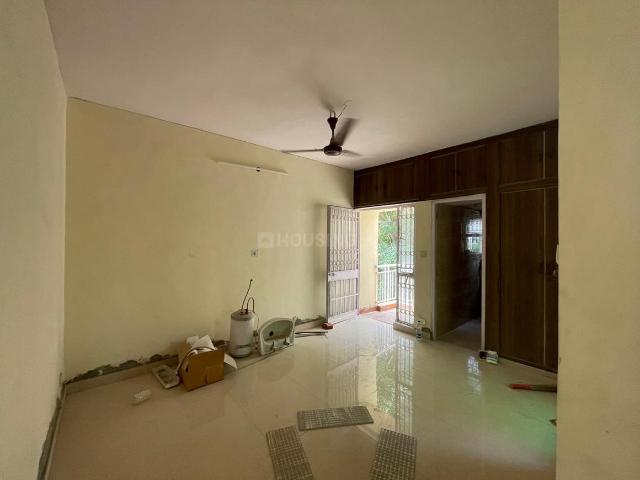 Flat for rent in Deri