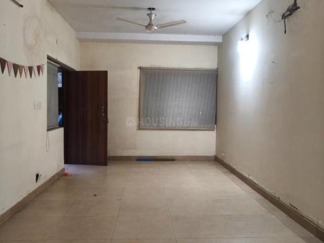 Flat for rent in Deri