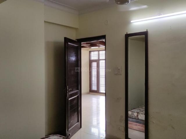 Flat for rent in Deri