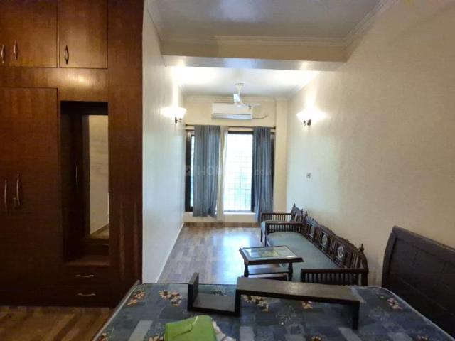 Flat for rent in Deri