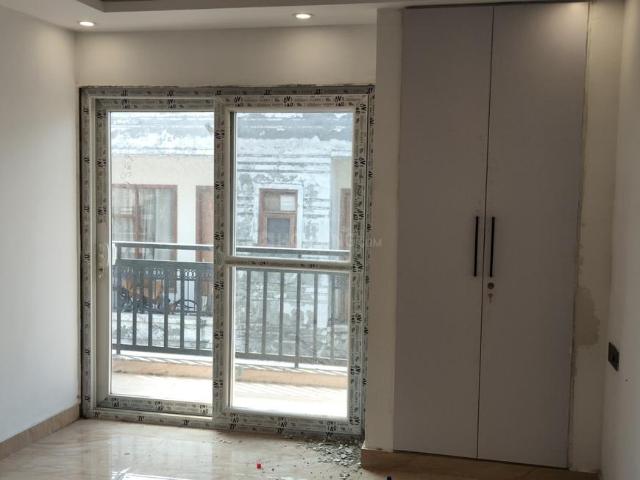 Flat for rent in New Delhi, Delhi