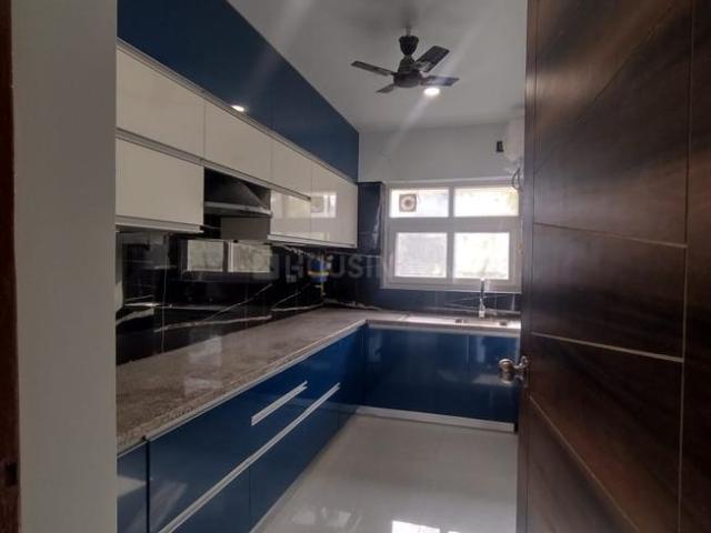 Flat for rent in Deri