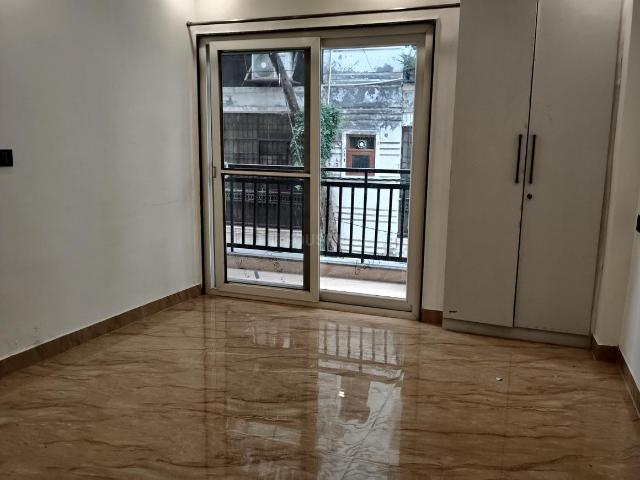 Flat for sale in Deri