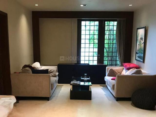 Flat for rent in Deri