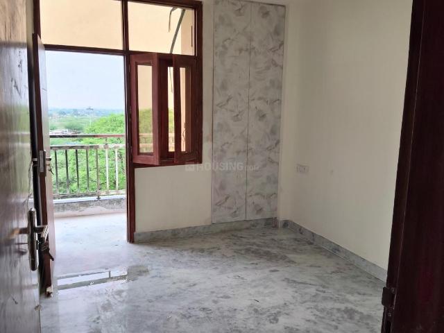 Flat for rent in Deri