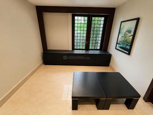 Flat for rent in Deri