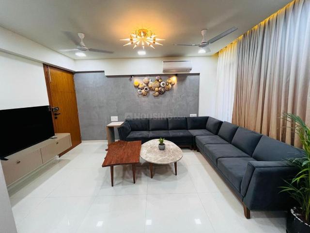Flat for sale in Vastrapur - Ahmedabad, Gujarat