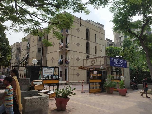 Flat for sale in East Delhi, Deri