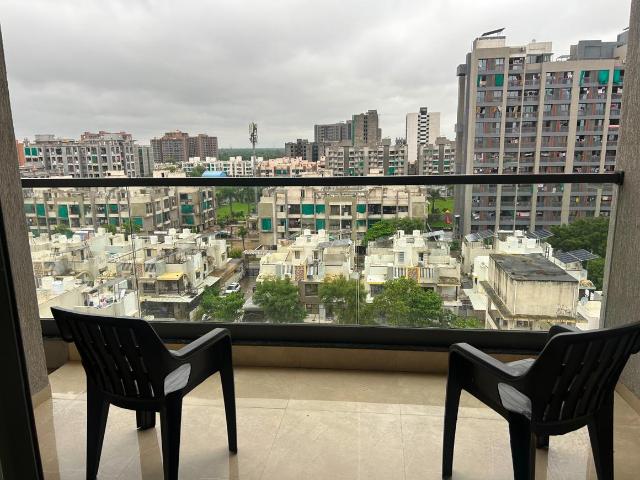 Flat for rent in Gandhinagar, Gujarat