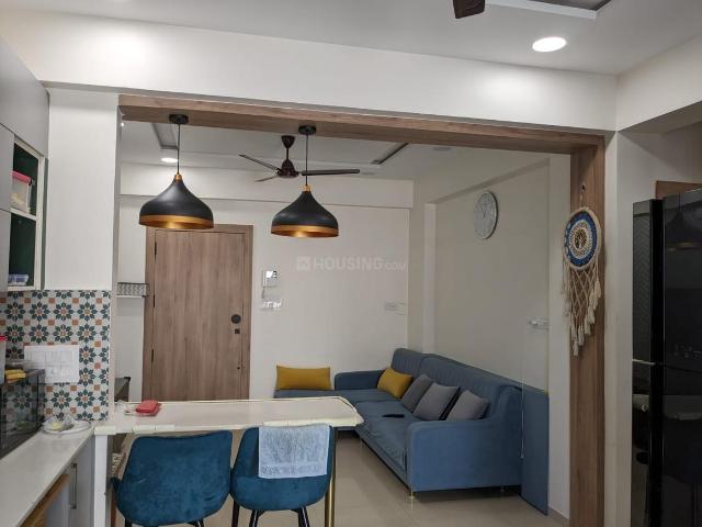 Flat for rent in Sarkhej, Gujarat