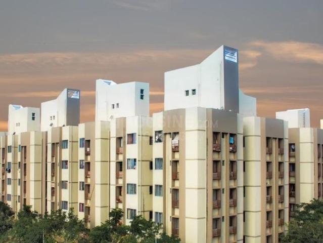 Flat for rent in Sarkhej, Gujarat