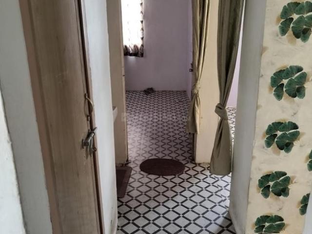 Flat for rent in Sarkhej, Gujarat