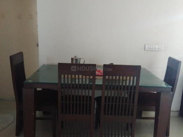 Flat for rent in Sarkhej, Gujarat