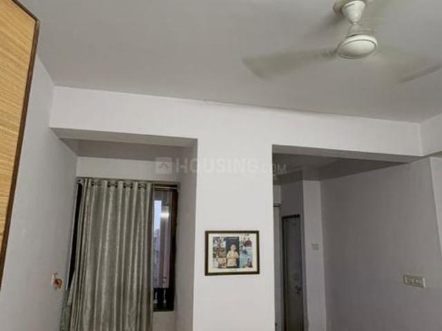 Flat for rent in Sarkhej, Gujarat
