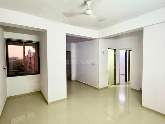 Flat for rent in Sarkhej, Gujarat