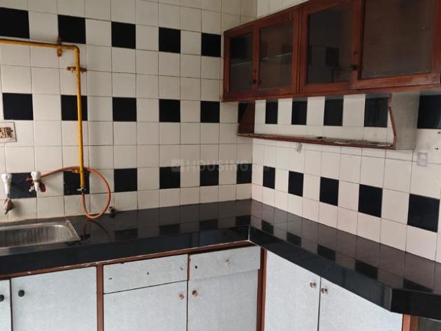 Flat for rent in Sarkhej, Gujarat