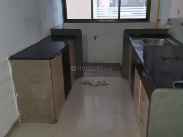 Flat for rent in Sarkhej, Gujarat