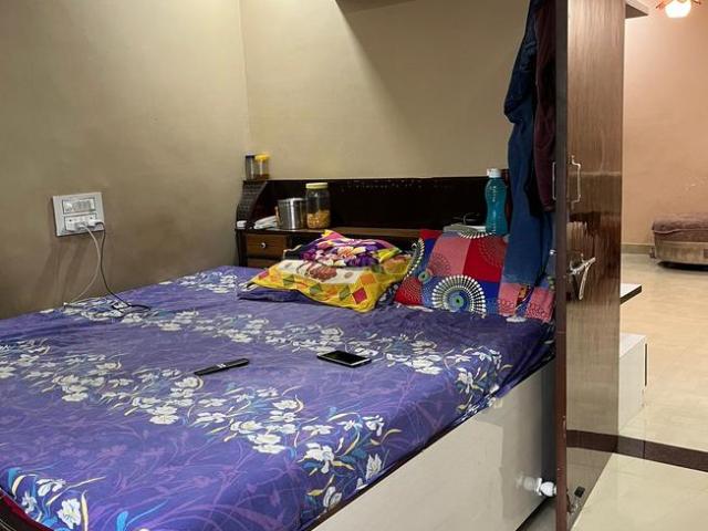 Flat for sale in Sarkhej, Gujarat