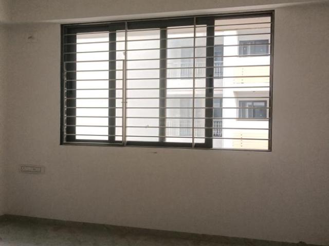 Flat for sale in Sarkhej, Gujarat